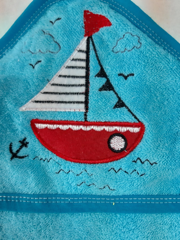 گلدوزی طرح از زاویه نزدیک