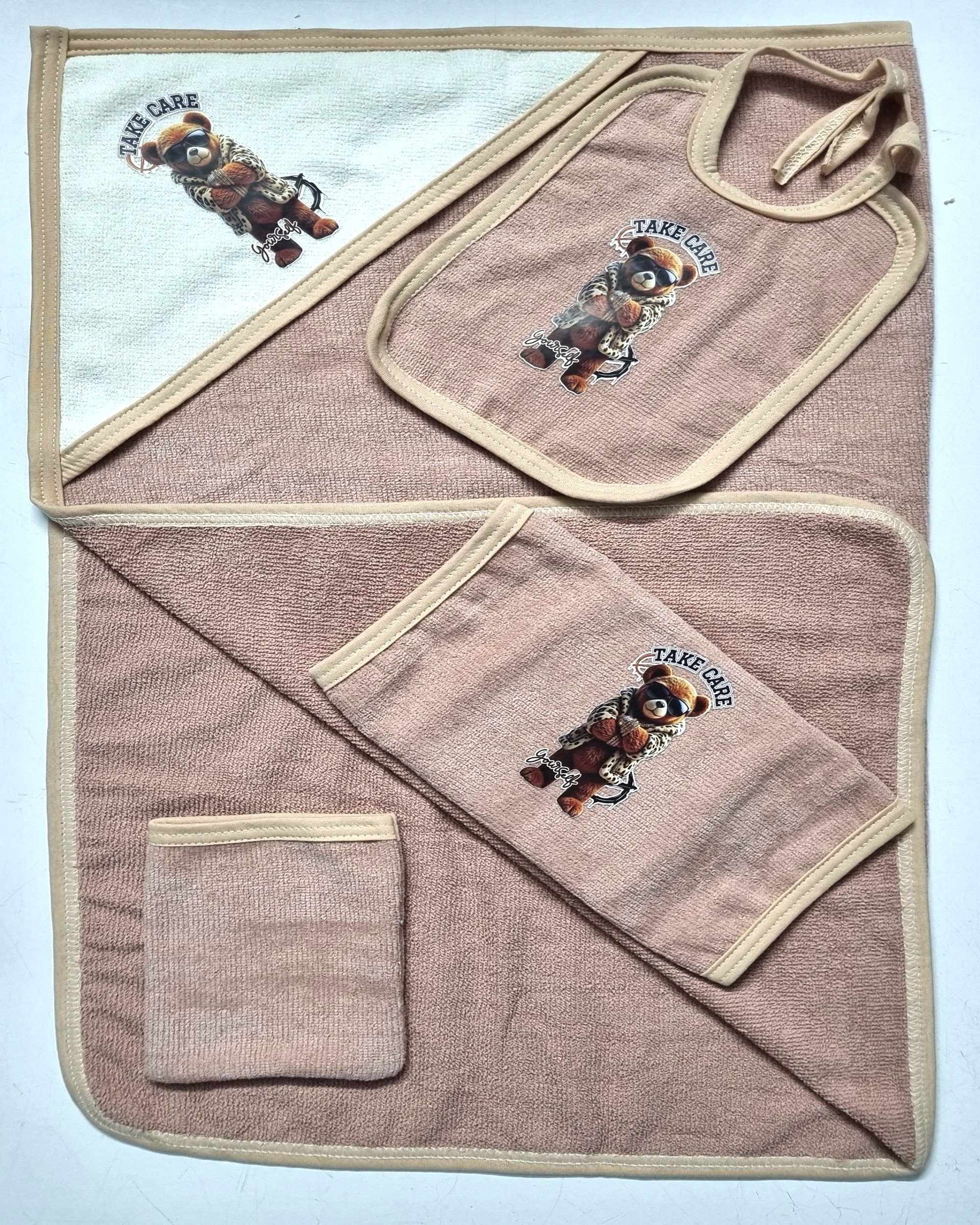 حوله نوزادی 4 تکه جعبه ای سایز 90